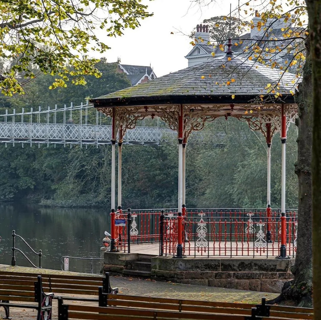Holiday home Gamul Place - Quiet City Centre Chester