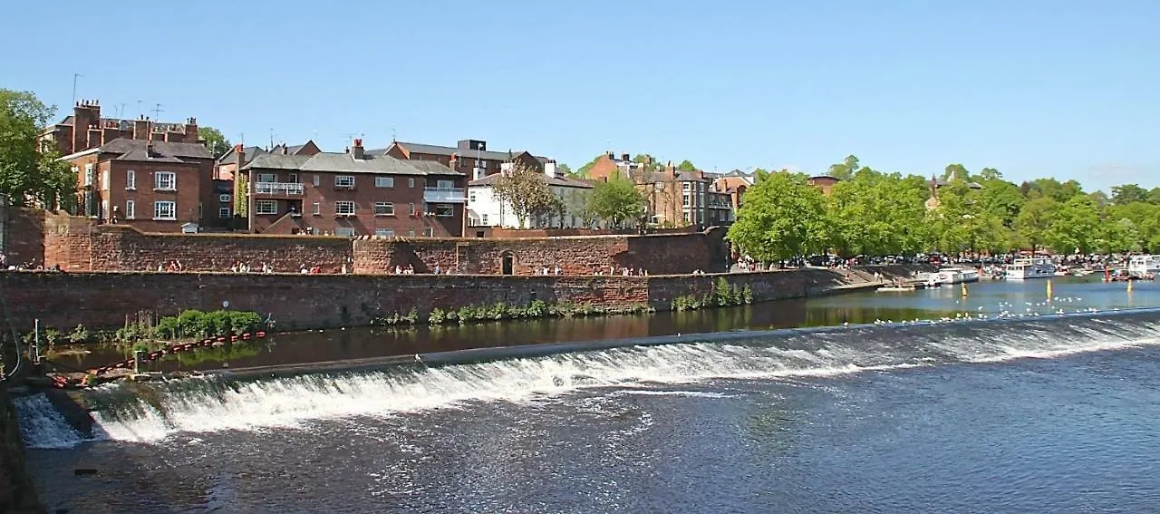 Holiday home Gamul Place - Quiet City Centre Chester